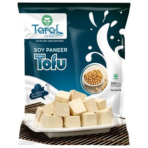 Hygienically Packed Extra Firm Tofu 4% Fat Content Fresh Soya Paneer