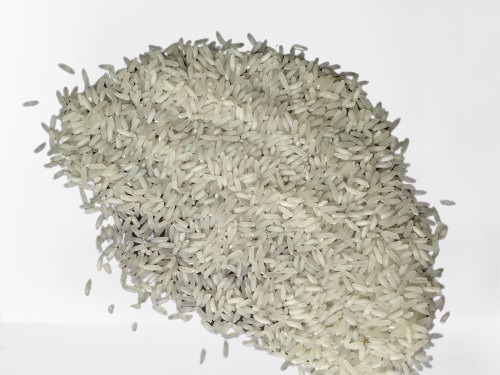 प्राकृतिक शुद्ध और स्वस्थ लंबे दाने वाला बासमती चावल