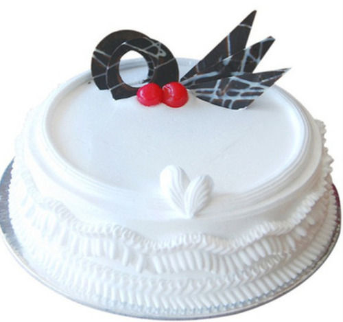 Sweet Delicious Fresh And Eggless Round Vanilla Cake With 1 Kilogram Box Pack 