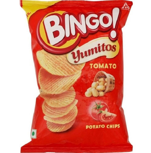 Fried Delicious Spicy And Salty Taste Yumitos Tomato Bingo Chips, 25 Gram Pack