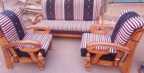 High Strength Easy To Place Attractive Design Wooden Sofa Set