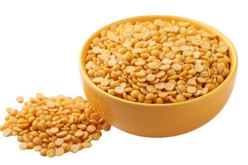 शुद्ध और प्राकृतिक खाद्य ग्रेड में आम तौर पर उगाई जाने वाली अर्ध गोल सूखी तूर दाल