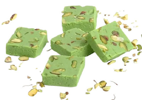 Sweet And Delicious Food Grade Ready To Eat Square Pista Burfi