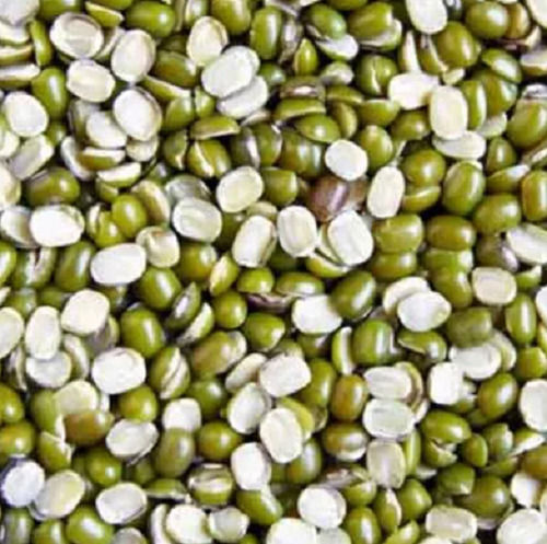 Free From Impurities Rich In Protein Splited Green Moong Dal Broken (%): 2%