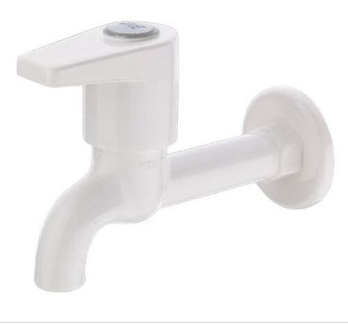 टिकाऊ और मज़बूत गोल आकार का आधुनिक डिज़ाइन सफ़ेद प्लास्टिक वाटर टैप