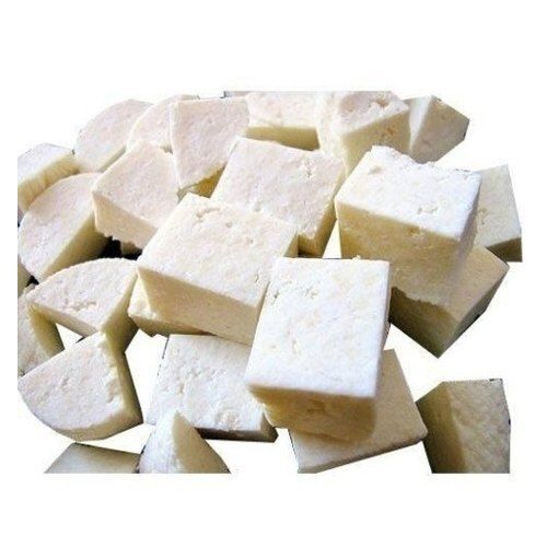 Hygienically Prepared Healthy Rich In Fat And Protein Soft Tasty White Paneer