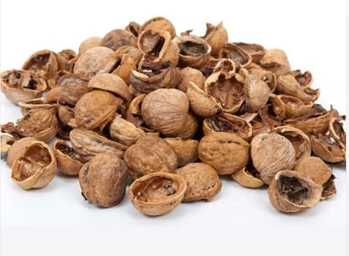 Black Natural And Dried Commonly Cultivated A Grade Mild Flavour Walnut Shell