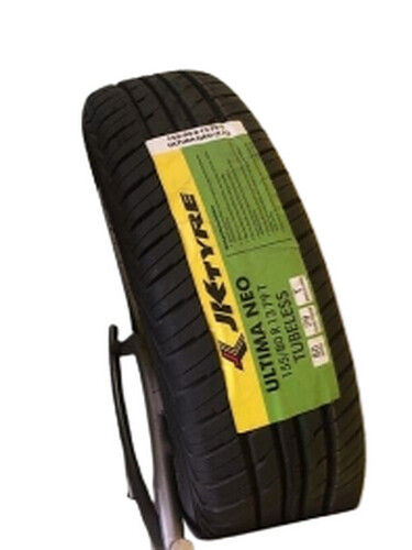 Slip Resistance Ultima Neo Car Tyre