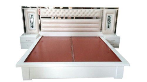 Modern Design Heavy Duty High Tensile Strength Rectangular Wood Double Bed