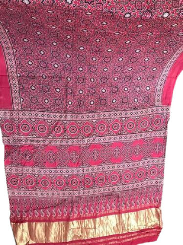 Women Comfortable Skin Friendly Banarasi Silk Saree With Unstitched Blouse