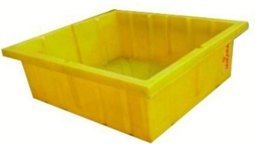 250 Liter And 12 Kilogram Durable And Portable Rectangular Abs Plastic Tank Cas No: 79-01-6