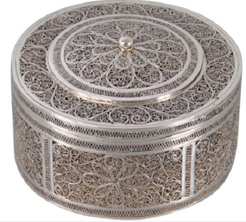 Glossy Lamination Silver Plated Border Round Shaped Designer Jewelry Box