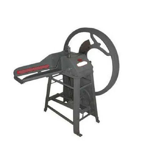 Hand Crank Start Method Belt Drive Chaff Cutter For Agricultural  Capacity: 1500 To 1600 Kg/Hr Kg/Hr