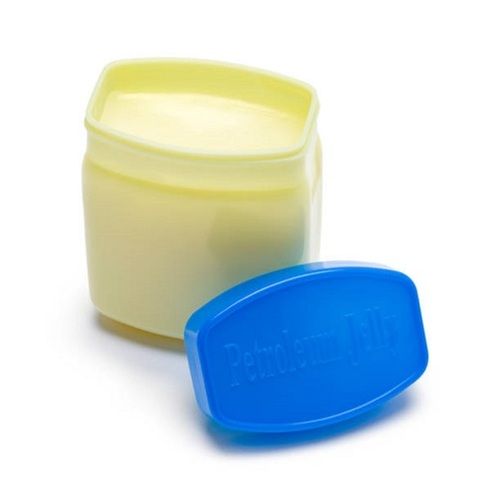 Smooth Textured Safe To Use Standard Quality Petroleum Jelly For Skin Care
