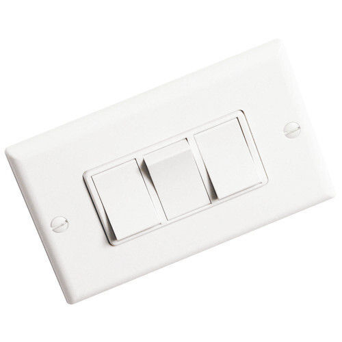 White 10 Ampere 230 Volt 1 Way Rectangular Polycarbonate Modular Electrical Switch