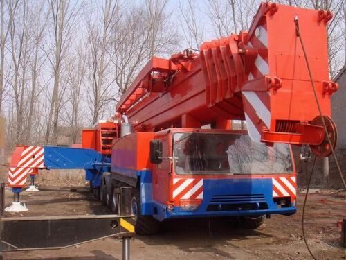 Ruggedly Constructed Terex Demag Ac500-2 500 Ton Heavy Duty Terrain Crane Application: Agricultural