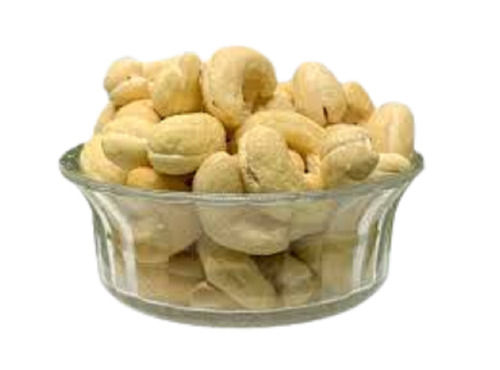 100% Pure Half Moon Shape A Grade Dried Raw White Cashew Nuts