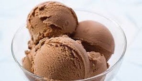 Silver Hygienically Packed And Flavourful Brown Chocolate Ice Cream