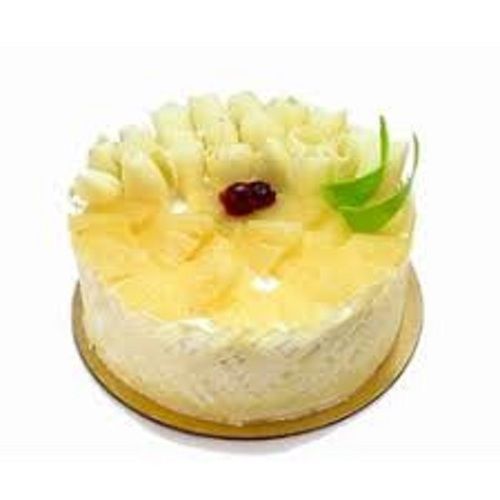 Hygienically Packed Round Shape Pineapple Flavor Fresh Cake