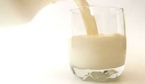100% Pure Fresh Hygienically Packed Original Raw White Cow Milk