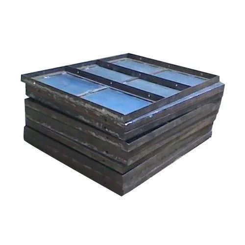 Welded Pre Galvanized Surface Mild Steel Crash Barrier Shuttering Plate Application: Construction