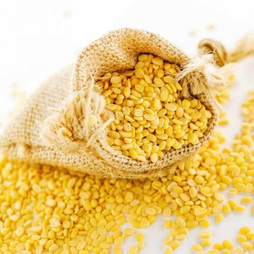 100% Pure Dried Indian Origin Splitted Oval Shape Moong Dal For Cooking Use