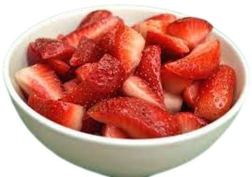 Medium Size Heart Shape Soft And Juicy Common Cultivation Sour Taste Strawberry