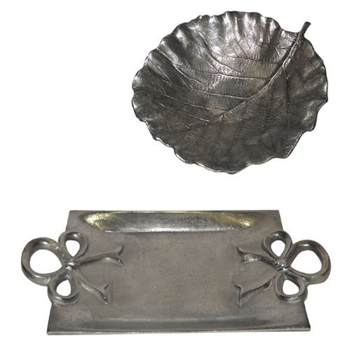 Decorative Handcrafted Silver Metal Tray And Platter For Dining Table