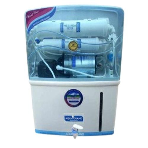 Silver 12 Liter Storage Capacity 60 Watt Wall Mounted Plastic Material Water Purifier