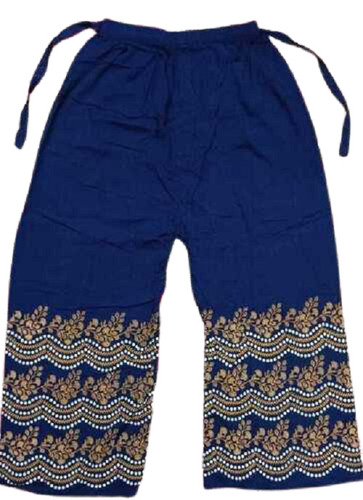 कैज़ुअल वियर के लिए महिलाओं की अल्ट्रा सॉफ्ट और स्ट्रेचेबल प्रिंटेड कॉटन कैप्री