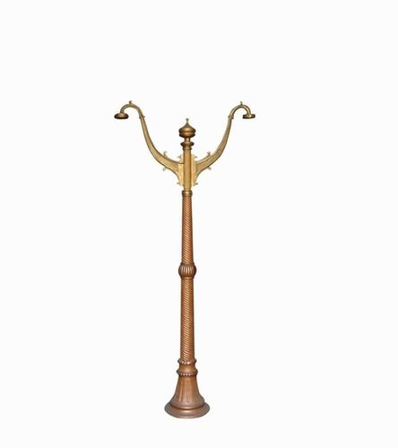 Golden 7.5 Foot Modern Polished Finished Energy Saving Cast Iron Lamp Post