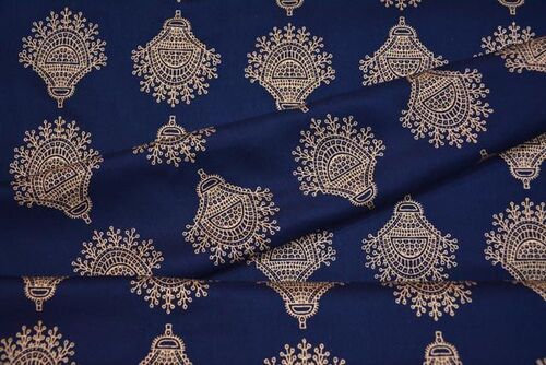 कपड़ों के लिए नीली त्वचा के अनुकूल नरम और चिकना मुद्रित कॉटन फ़ैब्रिक