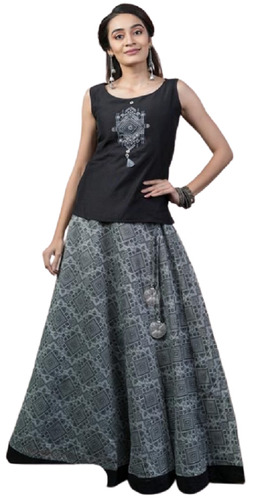 Aggregate more than 82 skirt for daily wear best