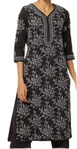 Black With White Ladies 3/4Th Sleeves V Neck Embroidered Casual Wear Cotton Kurti