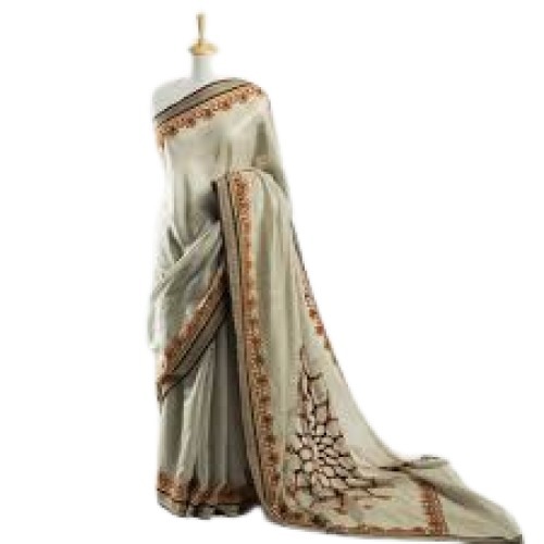 कैज़ुअल हल्की और आरामदायक महिलाएं ग्रे कॉटन साड़ी पहनती हैं