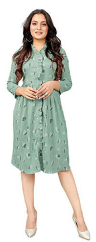 Cotton Full Sleeve Printed Modern Western Dress Bust Size: 35  Centimeter (Cm)