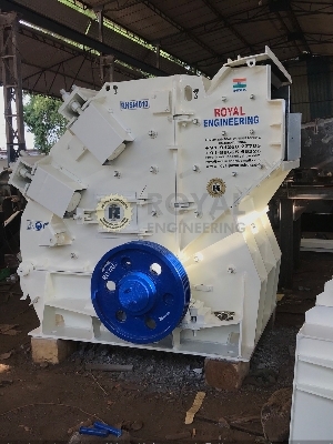 Agreegate Fully Automatic Stone Crushing Plant With Low Maintenance