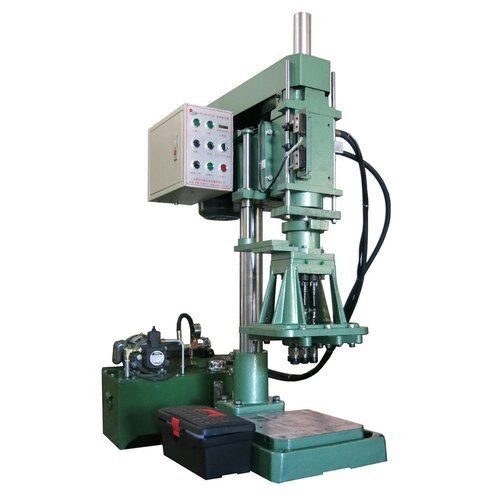 Automatic 2.5X1.5X4 Foot And 220 Volt Mild Steel Multi Head Drilling Machine