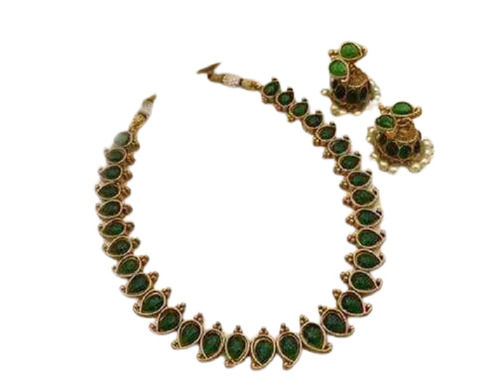 South Indian Collection Green Stone Kemp Necklace Set