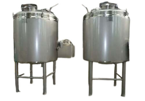 Liquid Mixing Tank For Industrial And Commercial Use