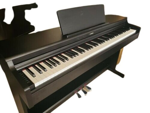 Traditional Console Digital Piano With Bench