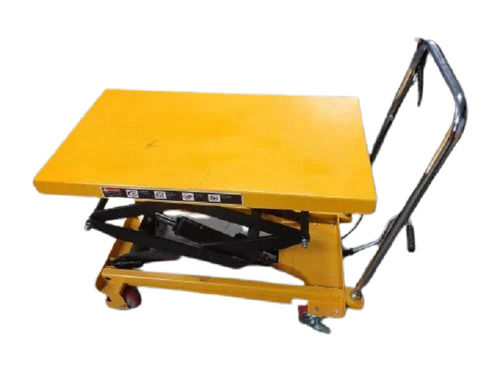 Manual Operated Four Wheeler Scissor Lift Table With 5 Tonne Lifting Capacity