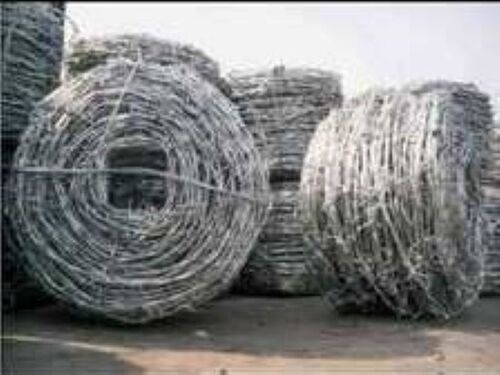 Silver Galvanized Iron Barbed Wire For Perimeter Fencing