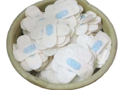 Lightweight And Comfortable Sanitary Napkin Pads