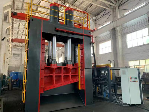 Heavy Duty Metal Gantry Shear - Mild Steel, 3.45m H x 2.75m L x 2.4m W, Dark Grey | Automatic, High Cutting Force, Adjustable Angle