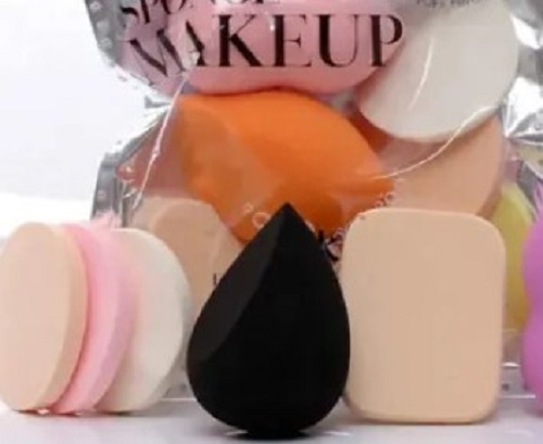 प्रीमियम क्वालिटी और सॉफ्ट कॉस्मेटिक स्पंज