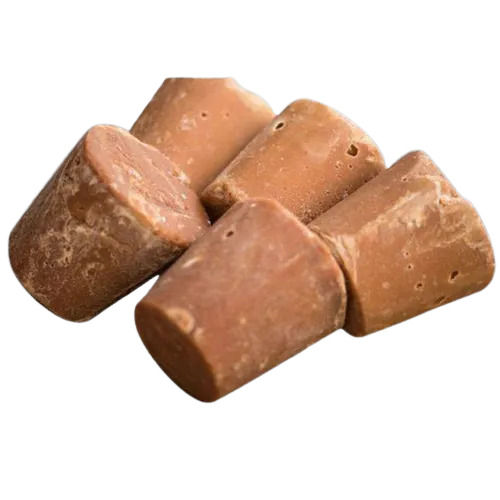 100% Pure And Organic Sweet Jaggery Cubes