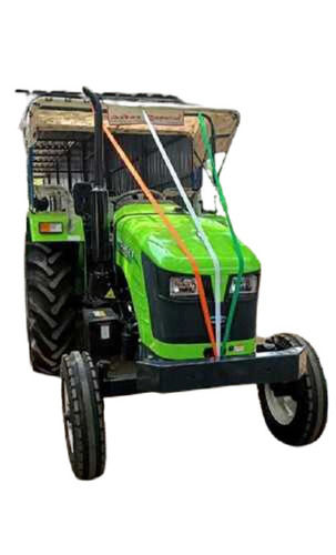 Petrol Operated High Strength Heavy-Duty Four Wheeler Agricultural Tractor