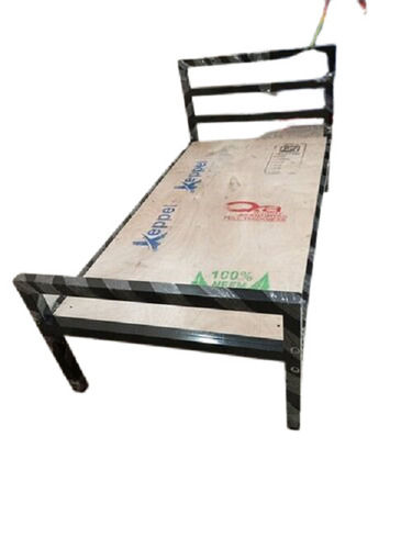 Corrosion And Rust Resistant Durable Iron Beds For PG, Hostels