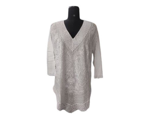 Comfortable To Wear Womens Tunic Tops Length: 34